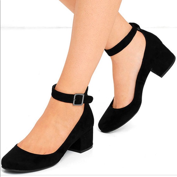 Steve Madden Shoes - Steven madden ankle tie heels